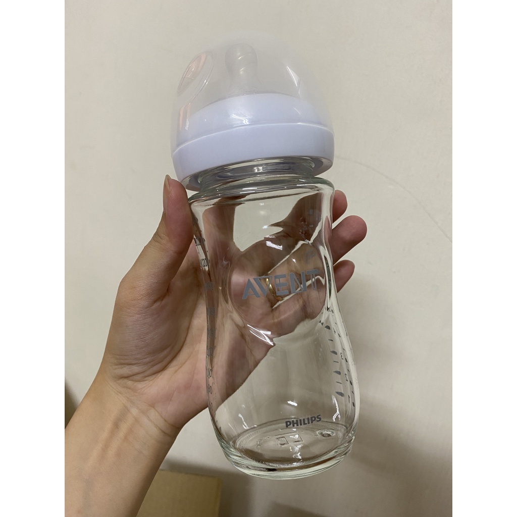 Thân bình thủy tinh avent natural 240ml