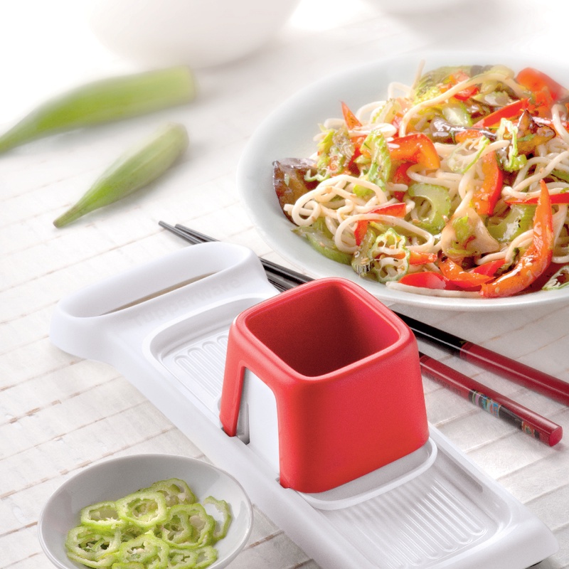 Tupperware - Dụng Cụ Bào Hành Tỏi, Dao Bào Lát Mỏng, Khoai Tây Hoặc Trái Cây Cầm Tay Mando Speedy