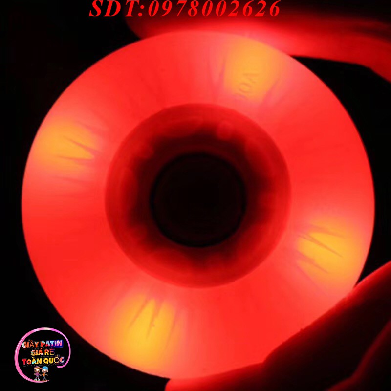 Bánh patin đèn led nhiều màu giá rẻ