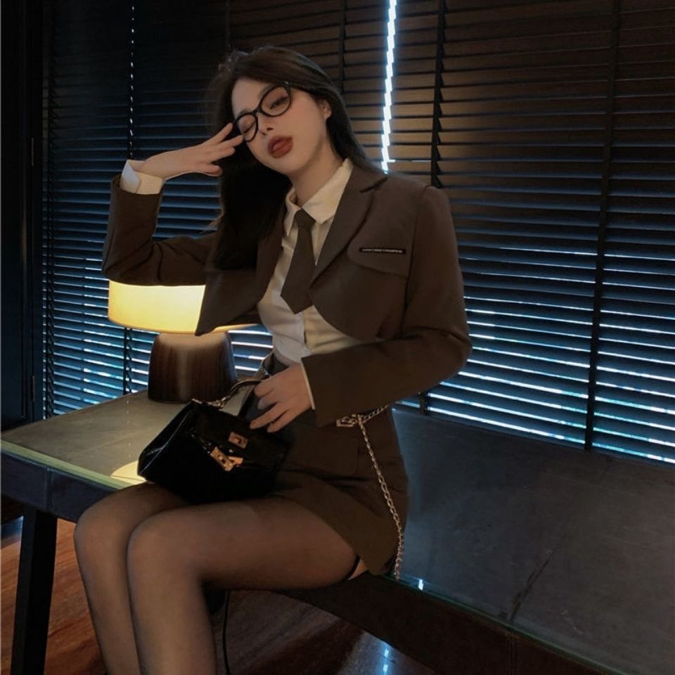 Suit women 2022 spring new short style suit jacket + satin shirt + buttocks skirt three sets