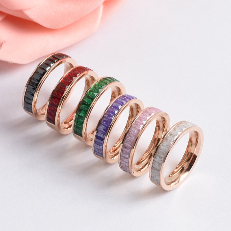 Nhẫn Thép Titan Mạ Vàng Hồng 18k Đính Đá Pha Lê Thời Trang