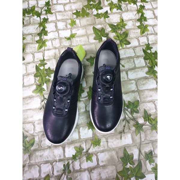 GIÀY ECO NÚT VẶN 2 MÀU TRẮNG , ĐEN