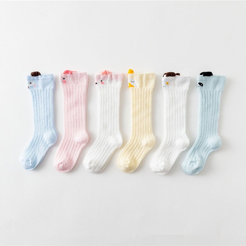 Đôi vớ cotton dài qua gối nhiều màu họa tiết hoạt hình dễ thương cho em bé