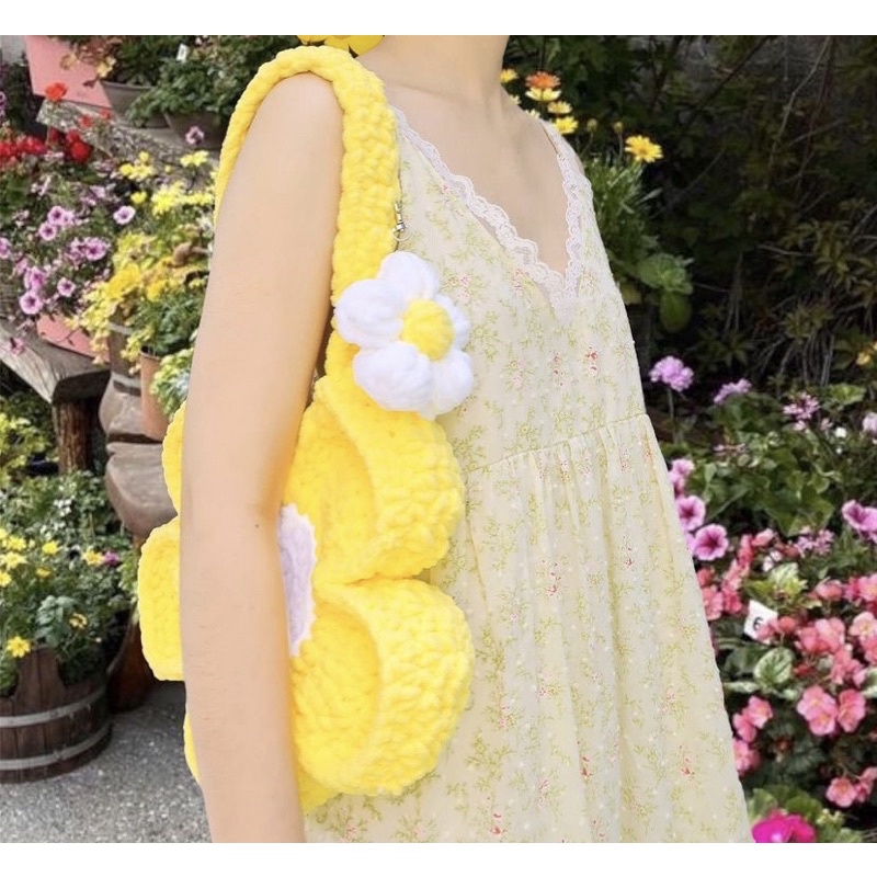 Móc khoá len hoa - Flower keychain crochet