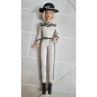 Búp bê barbie chính hãng