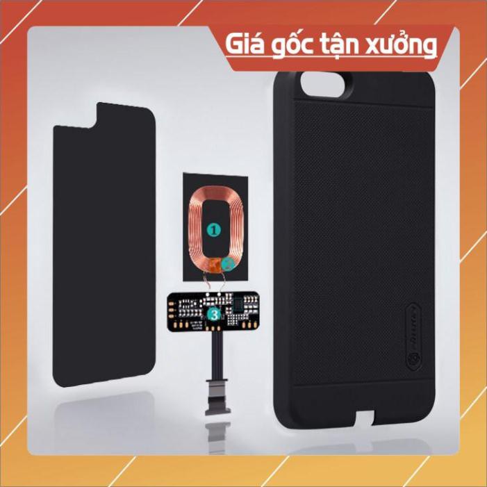 Ốp lưng chống sốc hỗ trợ sạc không dây cho iPhone 5 / iPhone 5s / iPhone SE hiệu Nillkin Magic - hàng chính hãng