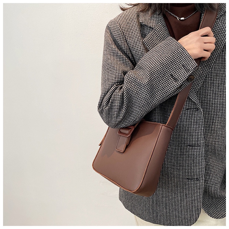 Túi đeo chéo IELGY phong cách cổ điển đơn giản thời trang dành cho nữ
