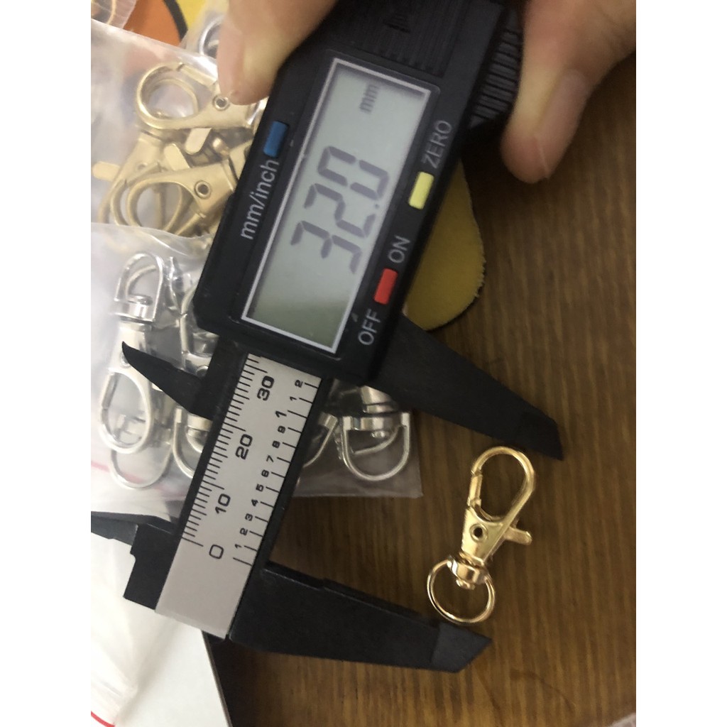 Móc khoá càng cua, làm móc khóa macrame, handmade - 1 cái