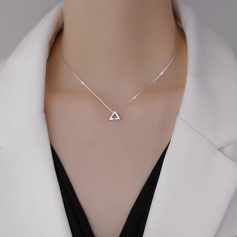 Vòng cổ mặt tam giác cá tính (full box) DC17, dây chuyền hợp kim phong cách Hàn Quốc