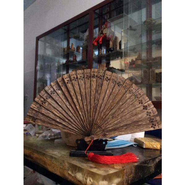 Quạt trầm hương sánh chuẩn thơm nhẹ dịu vĩnh viễn