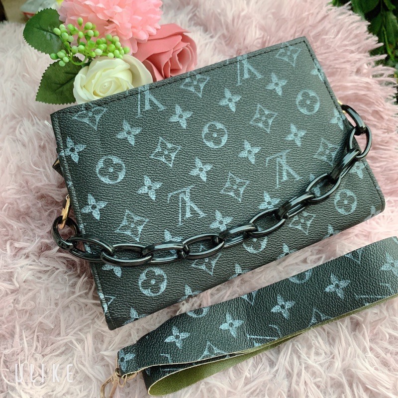 [Mã FAMAYWA2 giảm 10K đơn 50K] Túi đeo chéo hình hộp phối xích sang trọng màu xanh - Túi đeo chéo Lv giá rẻ | BigBuy360 - bigbuy360.vn