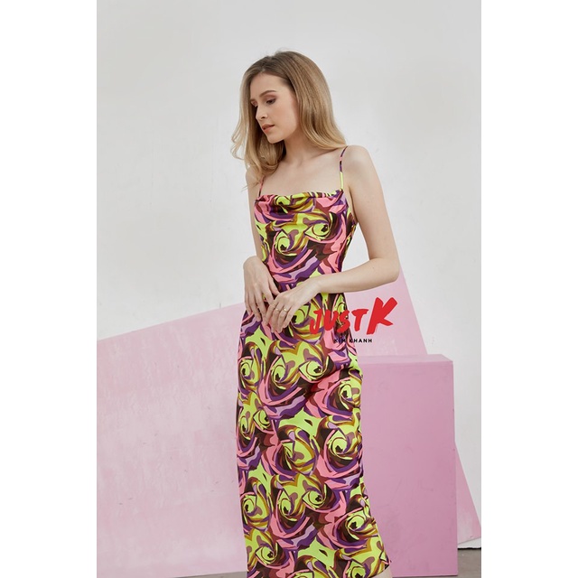 Váy Maxi Just K "họa tiết màu neon"