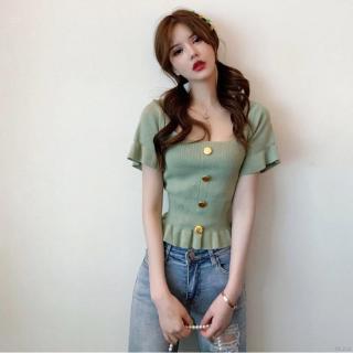 Áo cổ vuông ôm dáng cho nữ