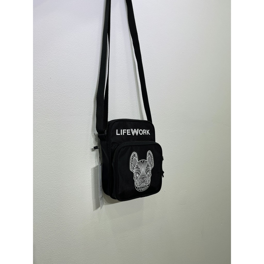 Túi Đeo Chéo LIFE.WORK Logo Mini Bag Black B361