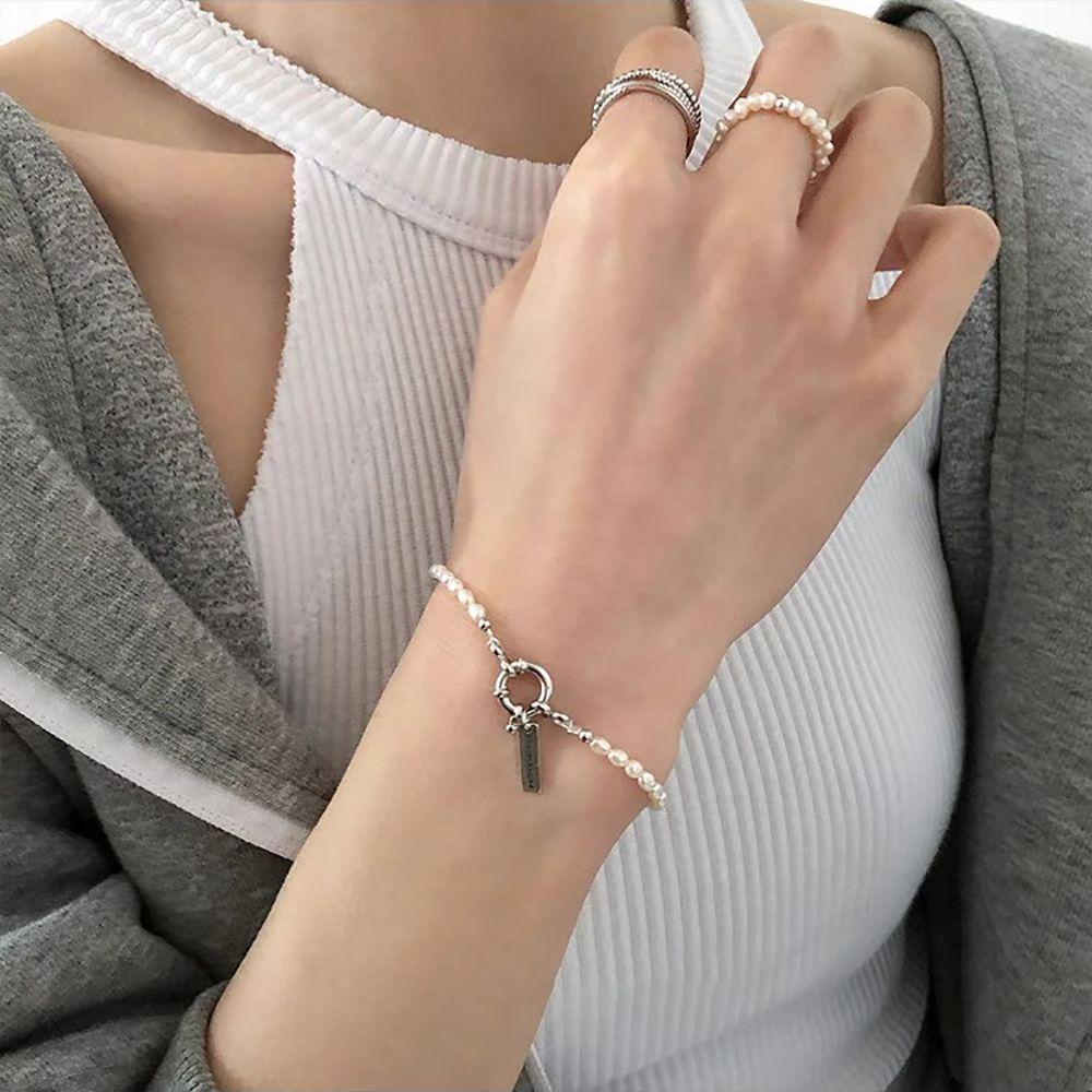 Vòng Tay Kim Loại Thanh Lịch Có Thể Điều Chỉnh Cho Bạn Thân