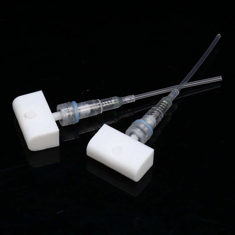 Chai Đựng Nước Hoa Dạng Xịt Bằng Nhựa Dùng Khi Đi Du Lịch 20ml