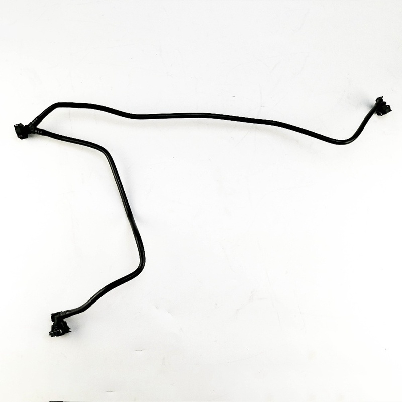 Ống Dẫn Tản Nhiệt Cho Mercedes CLA250 GLA250 GLA45 2465010325