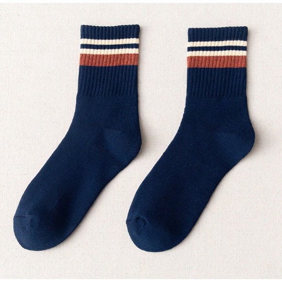 Vớ Tất cotton cổ lửng Nam Nữ phong cách đơn giản, trẻ trung và năng động.