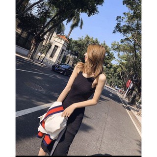(HÀNG CÓ SẴN) Áo len Cardigan + váy đen len(Hàng Đẹp)