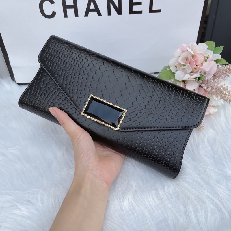 Túi ví clutch cầm tay nữ, kèm dây xích, khuy đá sang chảnh