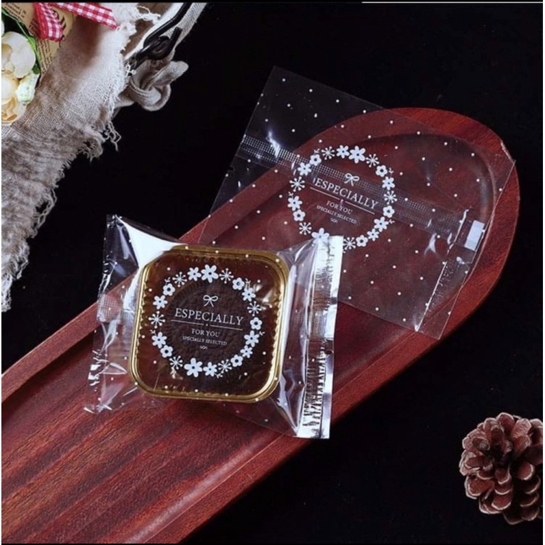 Túi đựng bánh trung thu 50-75g, túi Vòng hoa trắng trong suốt 6.5