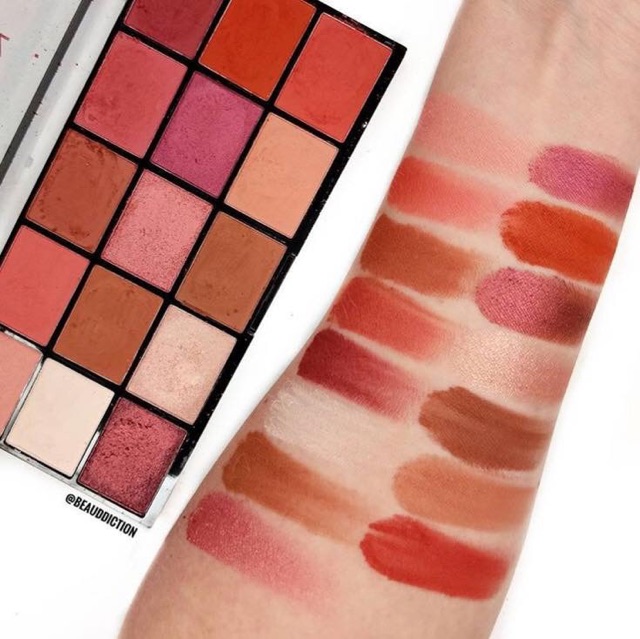 Bảng mắt REVOLUTION RELOADED NEUTRALS 2 và ICONIC FEVER