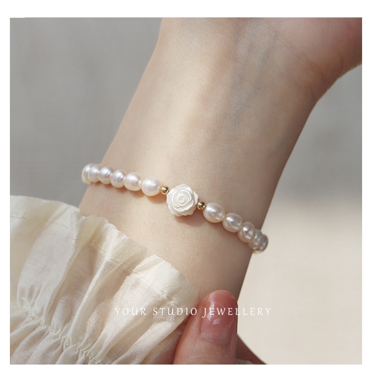 [Hàng Mới] Vòng Đeo Tay Hoa Trà Co Giãn Đính Hạt Ngọc Trai Kiểu Nữ