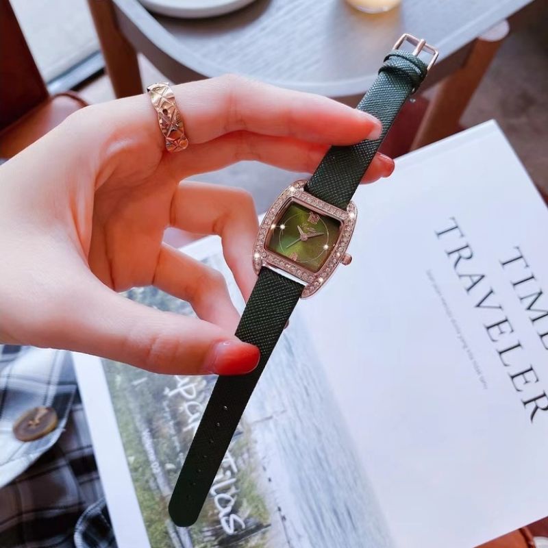 Đồng hồ nữ cao cấp