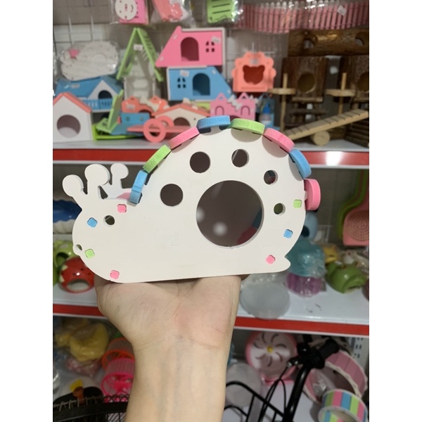 nhà gỗ ép ốc sên