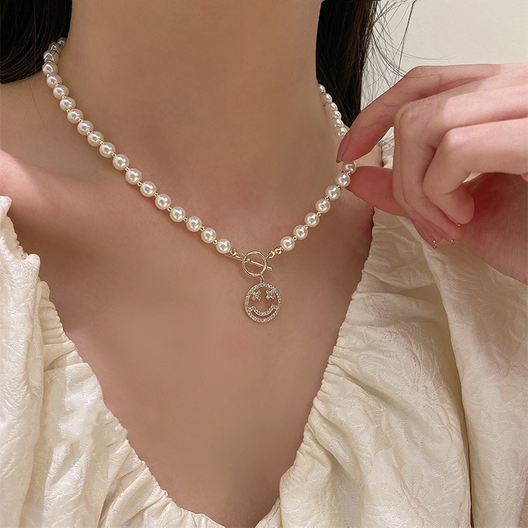 Vòng cổ Ngọc Trai Hình Mặt Cười Sang Trọng Phong Cách Baroque Cho Nữ