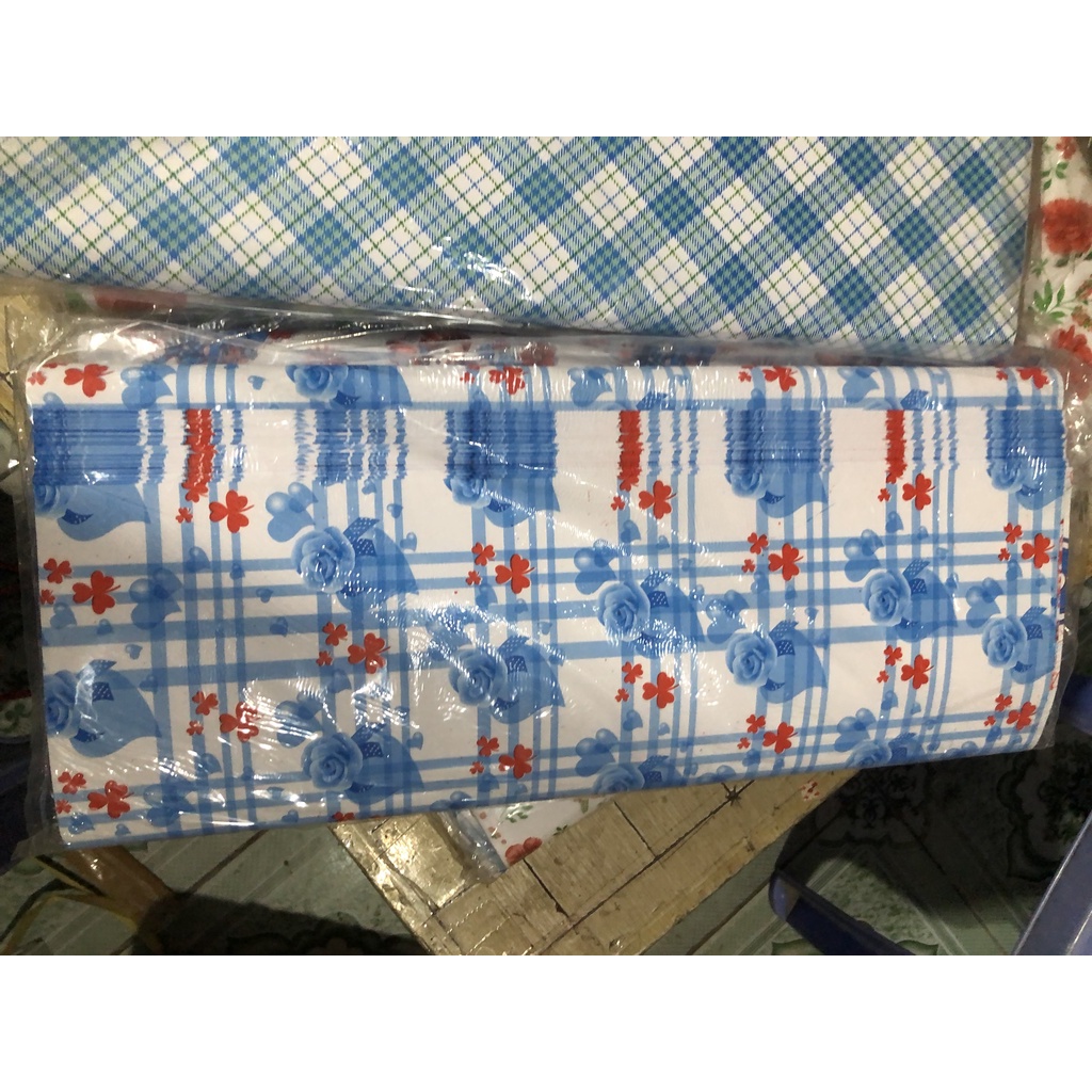 100 Tờ Giấy Bọc Quà Khổ 50x50cm -giao mẫu ngẫu nhiên