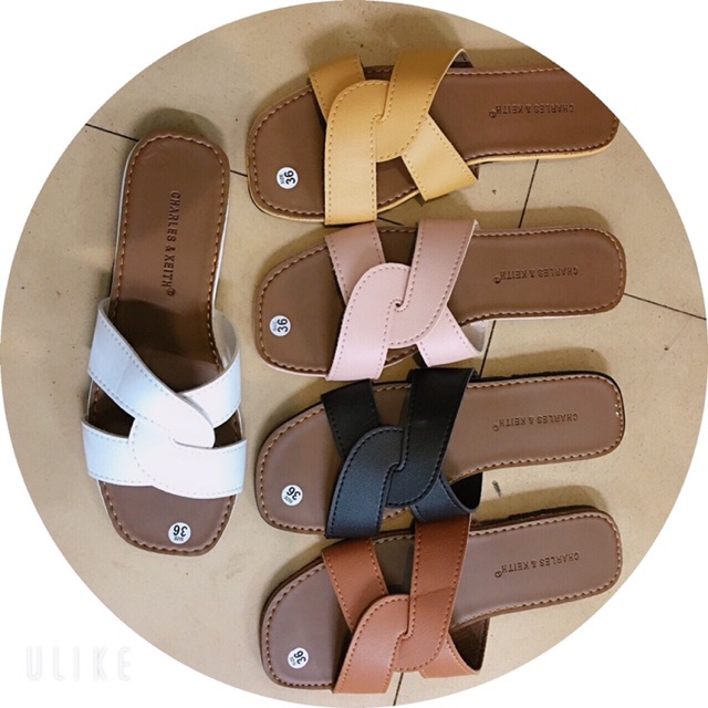 Dép lê bản ngang quai chéo