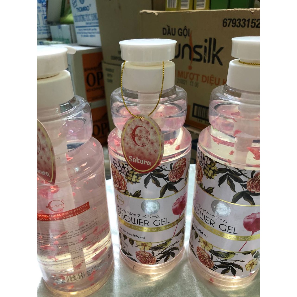 Sữa tắm gel bông hồng nhật 950ml