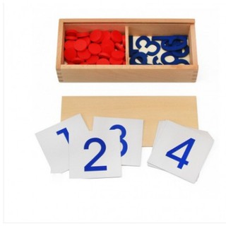 Giáo cụ Montessori thẻ số và hạt đỏ hỗ trợ toán học cho bé