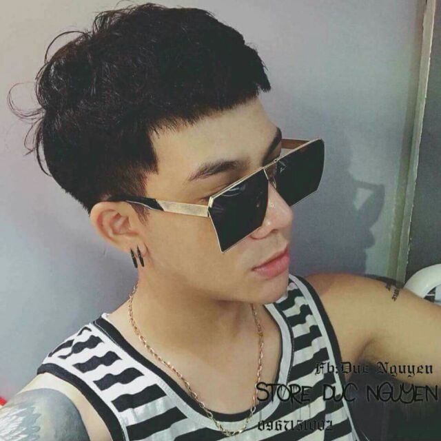 Kính mắt vuông
