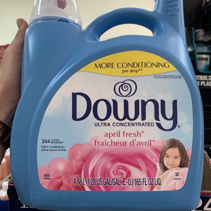 Nước xã vải Downy 4,88 Lít của Mỹ mẫu mới 2021