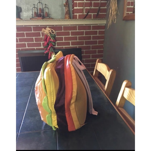 Balo da hình hamburger dễ thương, kích thước lớn chứa a4, macbook, ipad