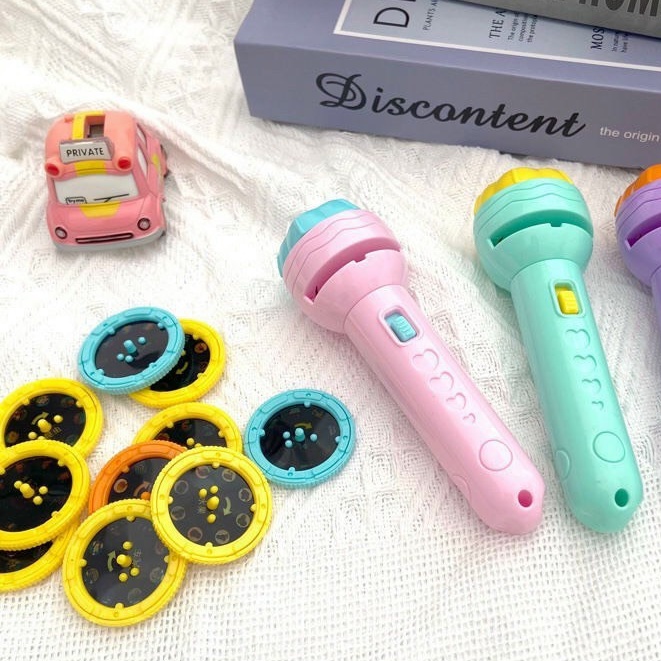 Đèn pin chiếu hình cho bé hình động vật ngộ nghĩnh nhiều màu sắc