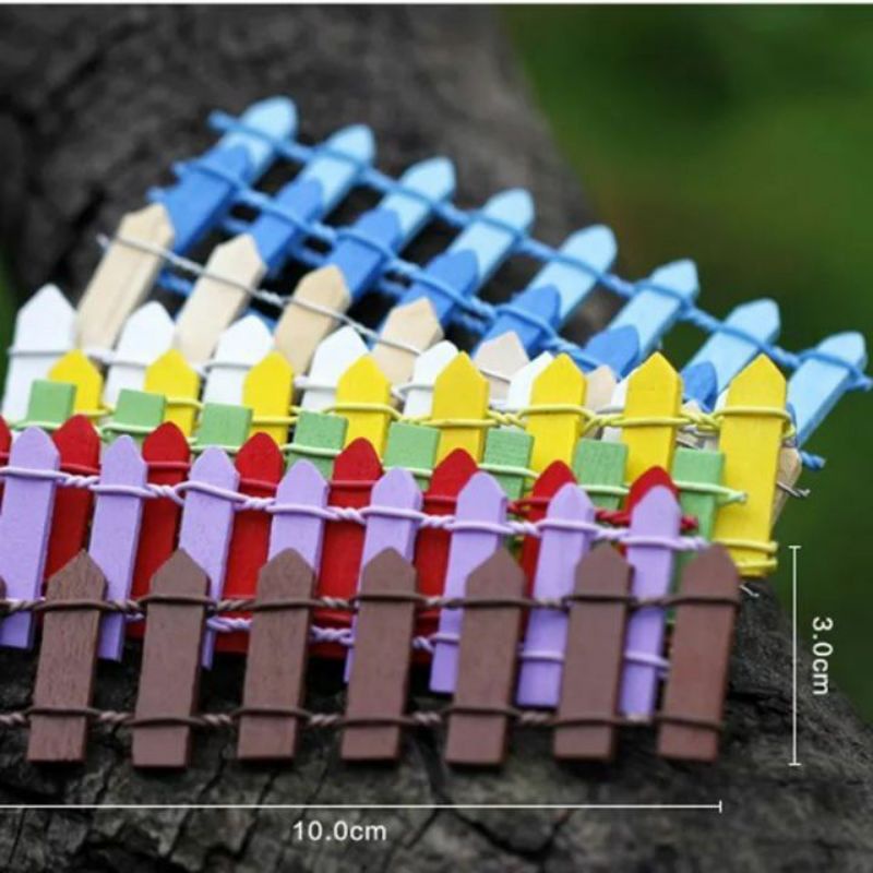 Mô hình hàng rào nhiều màu sắc trang trí terrarium, tiểu cảnh sen đá