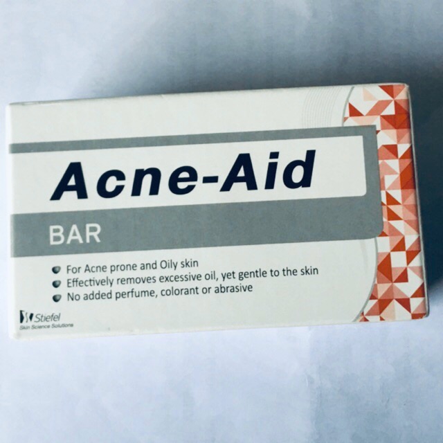 Xà phòng tắm hỗ trợ mụn Acne Aid Bar (làm sạch và tẩy nhờn ,loại bỏ dầu thừa từ da dễ bị mụn trứng cá)DKSH nhập khẩu