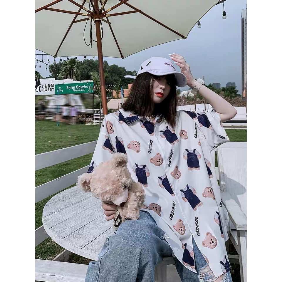 Áo Sơ Mi Cộc Tay Gấu Mặc Yếm 🦋 Áo Somi Unisex Dáng Rộng Ngắn Tay 🦋