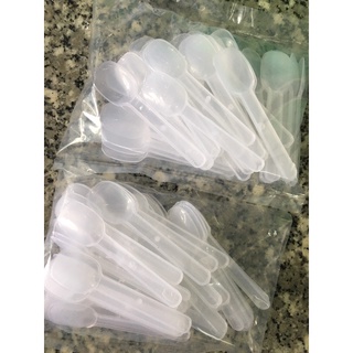 Set 100 muỗng sữa sữa chua nhựa đẹp