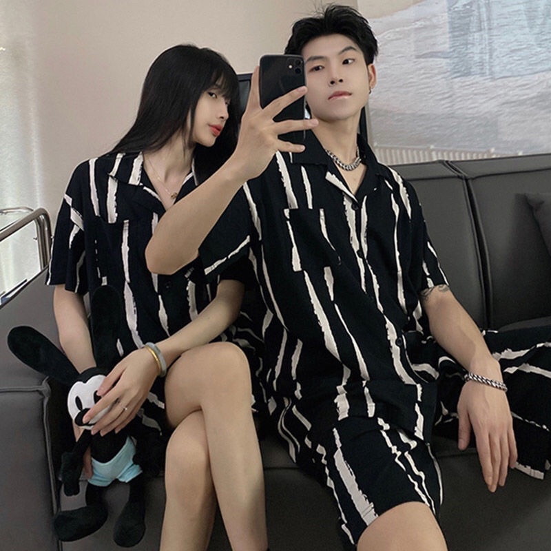 Bộ đồ ngủ nam nữ cộc tay kẻ vằn chất xịn siêu thoáng và thoải mái