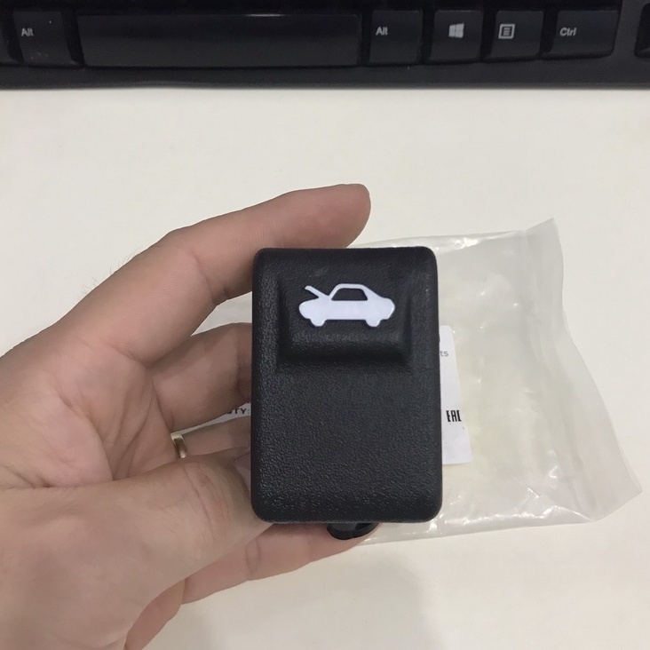 Tay mở capo xịn chính hãng Morning 2005 - 2010 8118007000EQ