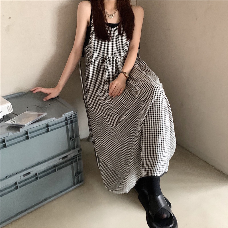 Đầm Hai Dây Dáng Dài Form Rộng Cổ Chữ v Họa Tiết Sọc Caro Trắng Đen Phong Cách Pháp