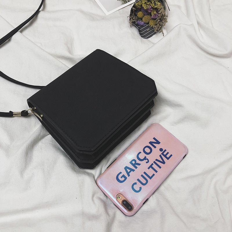 Túi đeo chéo nữ nữ da lỳ phong cách hiện đại Pháp thời trang xuân hè 2023