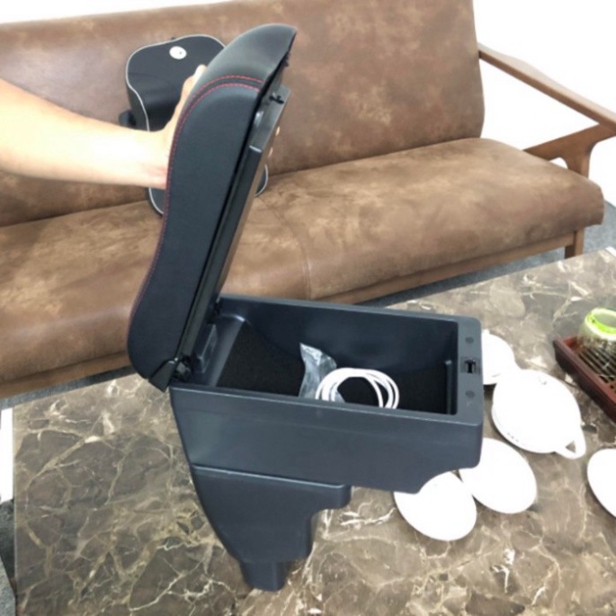 Hộp tỳ tay ô tô hãng xe Hyundai i10 tích hợp 3 cổng USB (HÀNG LOẠI 1)