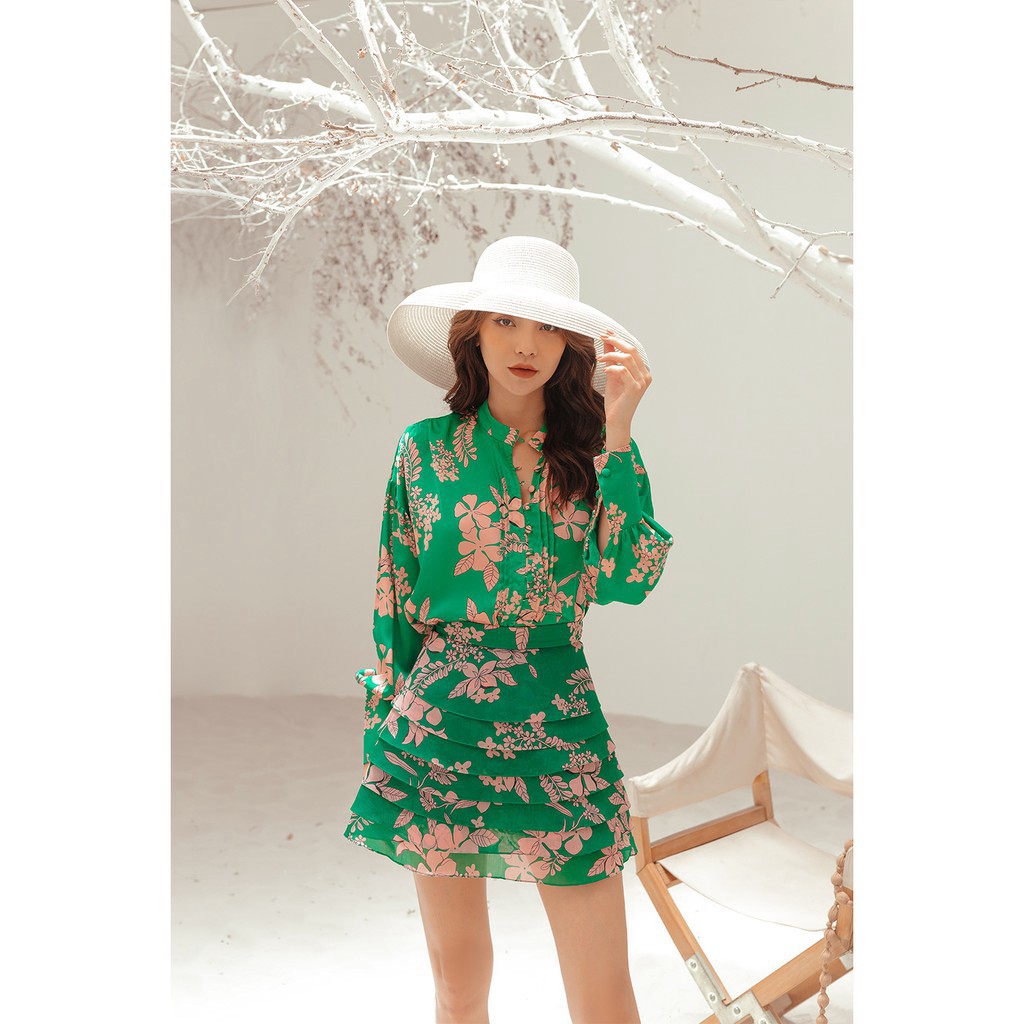 [Mã WABRLOW5 giảm 15% đơn 300K] Chân váy lụa ngắn họa tiết JAC0010 92WEAR