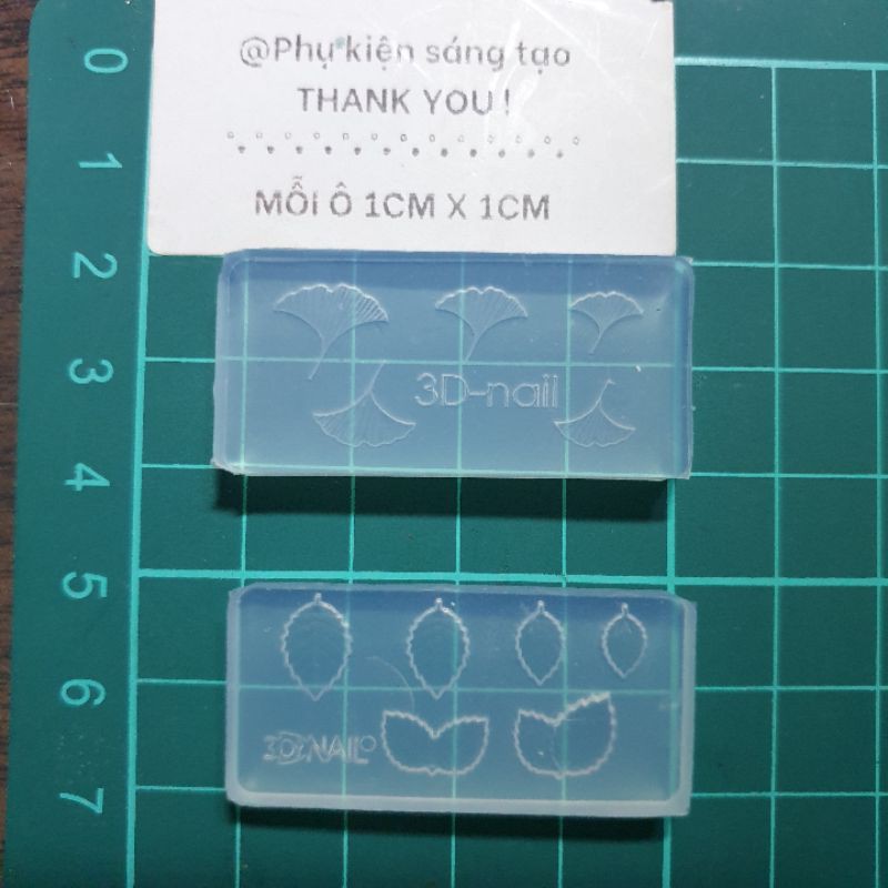 Khuôn silicon trang trí nail - key cap resin hình chiếc lá