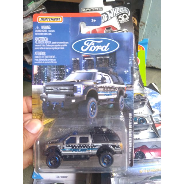 Xe MATCHBOX Ford Duty F350